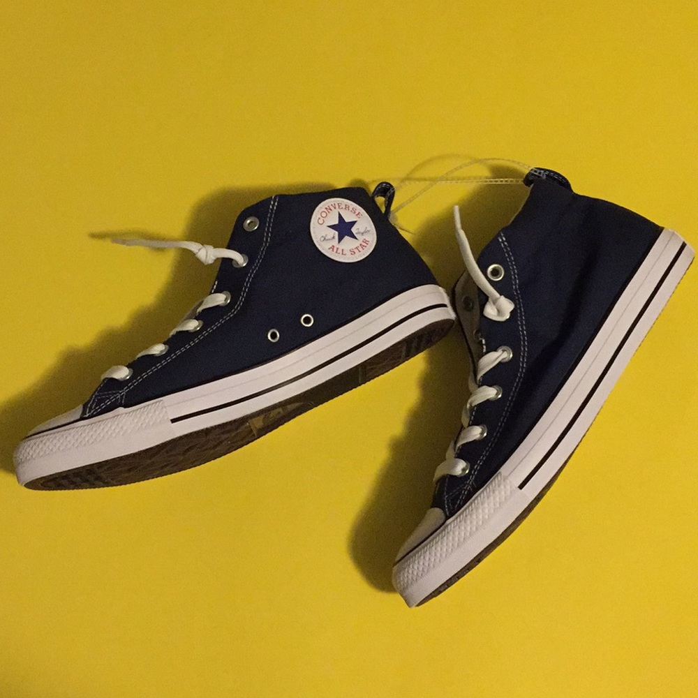 Converse All-Star Mid 10 (Chuck Taylors)